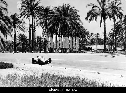 1.5 litro Mercedes in azione, Tripoli Grand Prix, Tripoli, Libia, 1939. Artista: sconosciuto Foto Stock