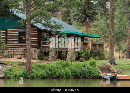 Lodge principale edificio, Broadmoor Ranch a valle di smeraldo, Colorado Springs, Colorado. Foto Stock