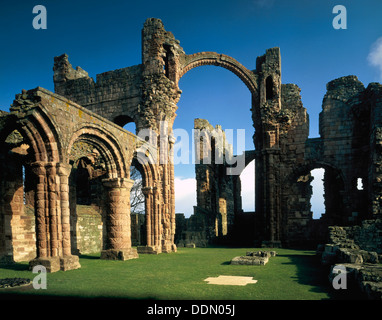 Navata a priory chiesa, Lindisfarne Priory, Northumberland, 1988. Artista: sconosciuto Foto Stock