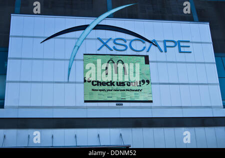 Milton Keynes, Regno Unito. 5° settembre 2013. Aspers aprire il Regno Unito il 2° super casino. Una vista di Milton Keynes Xscape building. Credito: Scott Carruthers/Alamy Live News Foto Stock