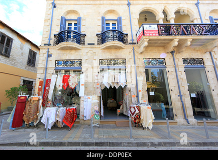 Cipro, Limassol, Lemesos, scene di strada nella città vecchia Foto Stock