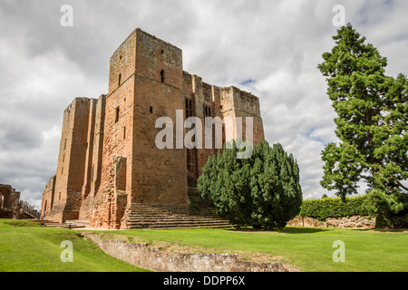 Il Normanno tenere presso il Castello di Kenilworth, Warwickshire, Inghilterra. Foto Stock