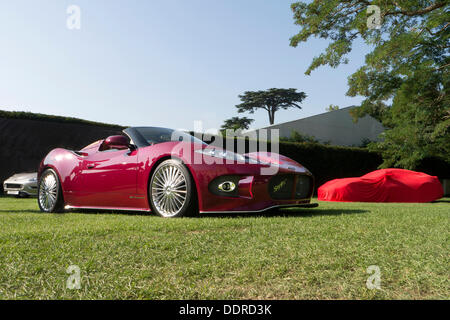 Syon Park, London, Regno Unito. 04 Sep, 2013. Spyker B6 Venator Spyder V6 al Salon Prenotazione 2013 Credit: Martyn Goddard/Alamy Live News Foto Stock