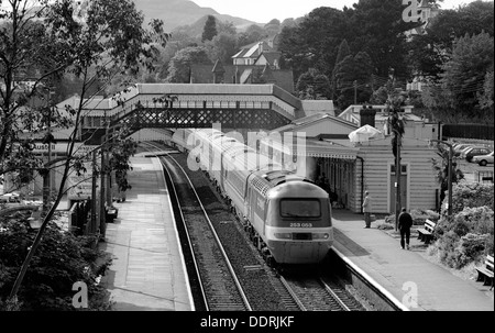 Intercity 125 treno HST a St. Austell stazione, Cornwall, Regno Unito 1987 Foto Stock