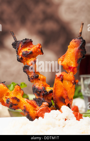 Grigliata di indian pollo tandoori Foto Stock