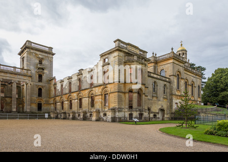 Le rovine di Witley Court Mansion e giardini in Worcestershire, Inghilterra. Foto Stock