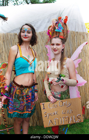 Ragazze colorati a 2012 Fantasy Fair Arcen Paesi Bassi Foto Stock