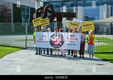 Aeroporto di anti BER manifestazione a Berlino Foto Stock