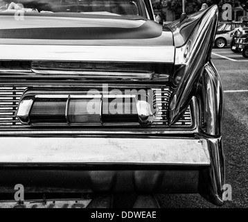 Egli luci di stop posteriori auto Lincoln Premier Coupe Showcar personalizzato 1960 (bianco e nero) Foto Stock