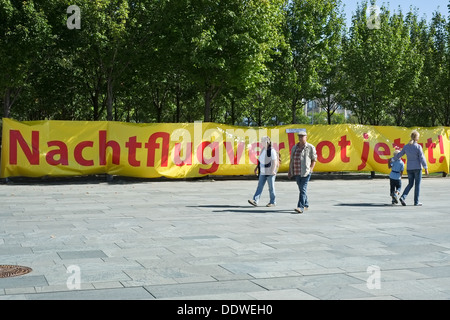 Aeroporto di anti BER manifestazione a Berlino Foto Stock