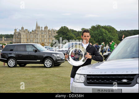 Stamford, Regno Unito. 8 Sep, 2013. Jonathan Paget (NZL) riding Clifton promessa vincendo la CCI 4 evento star nel giorno finale della Burghley Horse Trials. Da Burghley House nel Lincolnshire. Credito: Julie Badrick/Alamy Live News Foto Stock