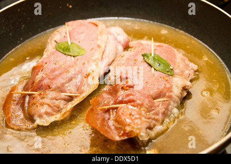 Saltimbocca alla romana Foto Stock