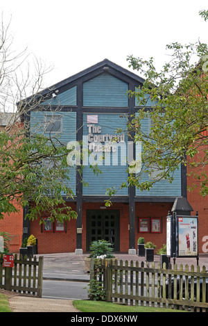 Il Courtyard Theatre, Stratford Upon Avon, Warwickshire, Inghilterra, Regno Unito Foto Stock
