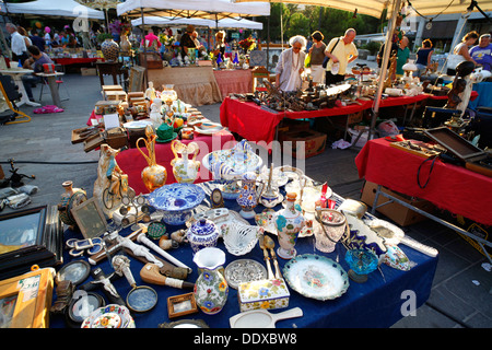 Mercato di antiquariato, Pescara, Italia. Foto Stock