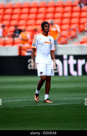 Houston, Texas, Stati Uniti d'America. 8 Sep, 2013. Set 08 2013: Houston Dynamo avanti Calen Carr #3 si riscalda prima di MLS stagione regolare corrispondenza tra la Houston Dynamo e il New York Red Bulls da BBVA Compass Stadium di Houston, TX. Credito: csm/Alamy Live News Foto Stock