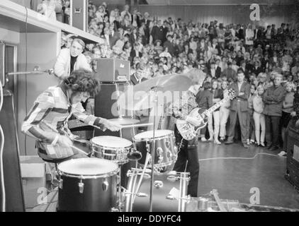 Traffico, british pop group, in concerto a Landskrona, Svezia, 1967. Artista: sconosciuto Foto Stock