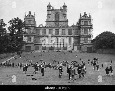 Wollaton Hall di Nottingham, Nottinghamshire, metà Novecento(?). Artista: sconosciuto Foto Stock