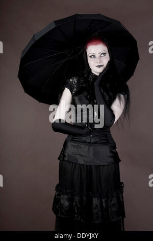 Donna, gotico, Romantic-Gothic, ombrellone, in piedi Foto Stock