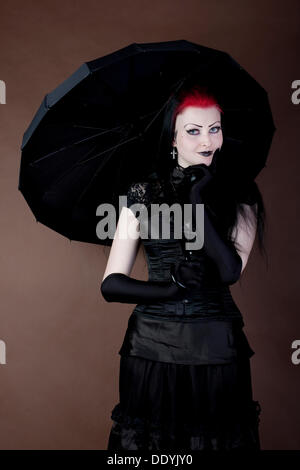 Donna, gotico, Romantic-Gothic, ombrellone, in piedi Foto Stock