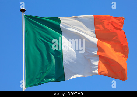 La bandiera nazionale di Irlanda a Dublino, Irlanda Foto Stock