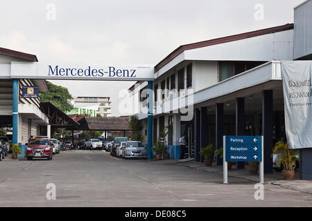 Mercedes-Benz concessionaria, Chiang Mai, Thailandia, Sud-est asiatico Foto Stock