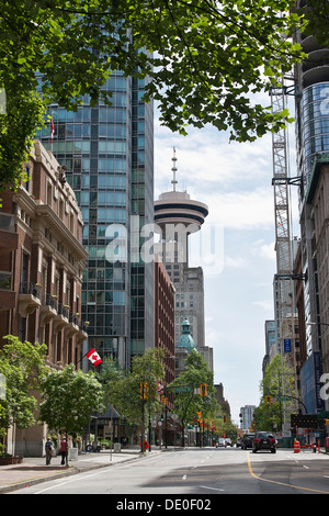 Centro del porto è un notevole grattacielo nel quartiere centrale degli affari del centro cittadino di Vancouver, British Columbia, Canada. Foto Stock