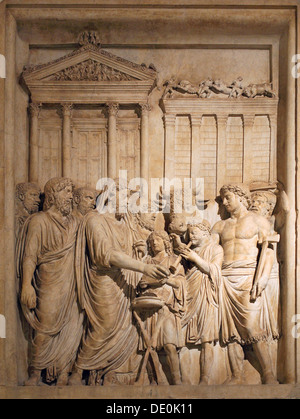 Marco Aurelio e i membri della famiglia imperiale di offrire il sacrificio di ringraziamento per il successo contro le tribù germaniche, ca 176-182. Artista: arte dell ancien Foto Stock