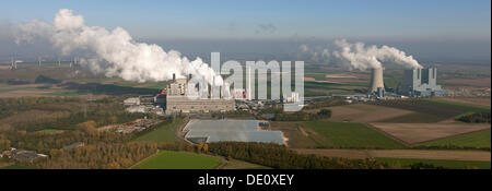 Vista aerea, vecchi e nuovi impianti di potenza, alimentati a lignite Power Plant, RWE-Power, Niederaussem, Renania, Renania settentrionale-Vestfalia Foto Stock