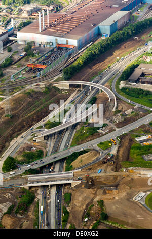 Vista aerea, autostrada A40, sito in costruzione vicino a Bochum Stahlhausen, B1, autostrada Ruhrschnellweg, Bochum, la zona della Ruhr Foto Stock