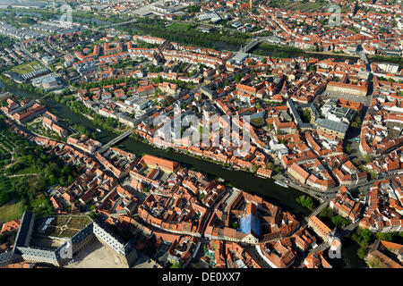 Vista aerea, Bamberg Little Venice, fiume principale, Bamberg, Alta Franconia, Bavaria Foto Stock