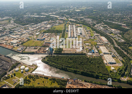 Vista aerea, fonderia di alluminio primario, Econova Industrial Estate, Bergeborbeck, Essen, la zona della Ruhr, Renania settentrionale-Vestfalia Foto Stock