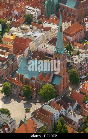 Vista aerea, St. James's Chiesa Foto Stock