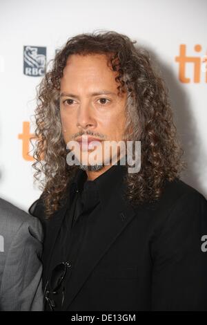 Toronto, Canada. Decimo Sep, 2013. Musicista Kirk Hammett partecipa alla premiere di 'Metallica: attraverso il mai' durante la trentottesima annuale di Toronto International Film Festival aka formato TIFF a Scotiabank Theatre di Toronto, Canada, il 09 settembre 2013. Foto: Hubert Boesl Credito: dpa picture alliance/Alamy Live News Foto Stock