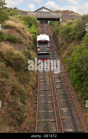 Cliff Railway su Constitution Hill Aberystwyth Wales, la più lunga scogliera elettrico ferroviario in Gran Bretagna Foto Stock