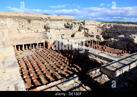 Cipro, Kourion, assiro Ku-ri-ho, antica greca, latina, curio, storico antico sito archeologico, rovine, bagni pubblici Foto Stock