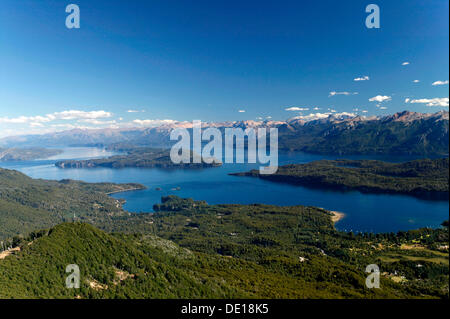 Lago Nahuel Huapi, Nahuel Huapi National Park, Lago di regione del nord della Patagonia, Argentina, Sud America Foto Stock