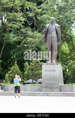 Statua di Lenin nella città di Hanoi, Vietnam Foto Stock