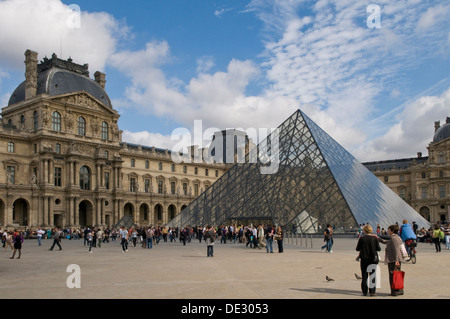 Palais du Louvre, Parigi, Francia Foto Stock