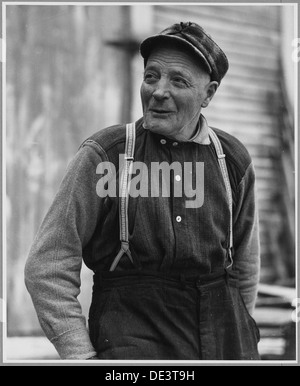 Il signor Benton Stimpson, un discendente di famiglie della contea del Nord, è raffigurato a Landaff, Grafton County, New Hampshire, evidenziando i ricchi legami storici della regione con i suoi residenti. Foto Stock