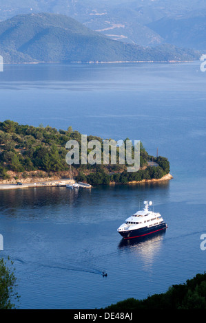 Spilia Harbour, Spartochori, Meganisi, Isole Ionie, Grecia. Foto Stock