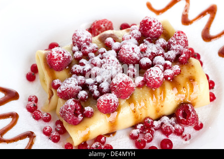 Frittelle con ribes rosso Foto Stock