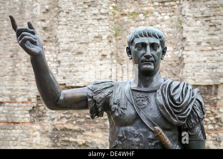 Statua di Traiano. Londra, Regno Unito Foto Stock