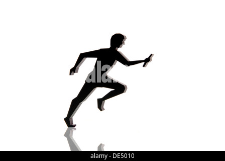 Silhouette di un relè runner Foto Stock