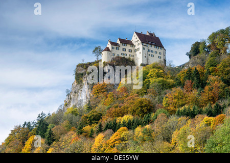 Schloss Werenwag Castello su una rupe in Alto Valle del Danubio, Baden-Wuerttemberg Foto Stock