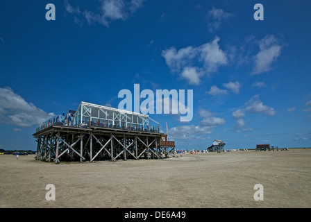 Sankt Peter-Ording, Germania, palafitte sulla spiaggia di F. BUHL Foto Stock