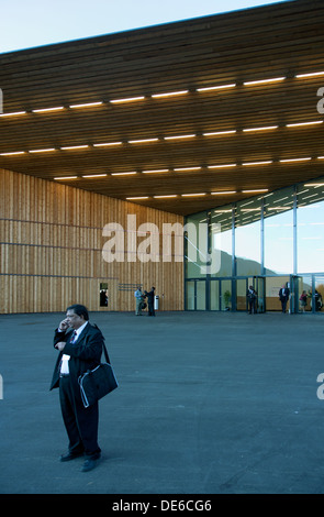 Davos, in Svizzera, l'ingresso principale del centro congressi di Davos Foto Stock