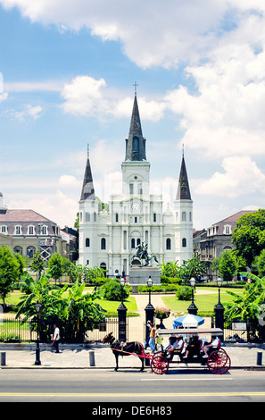 New Orleans, Louisiana, Stati Uniti d'America. Cattedrale di San Louis in Jackson Square nel Quartiere Francese, Vieux Carre Foto Stock