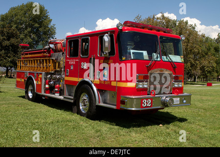 Los Angeles County Fire Department di risposta di emergenza veicolo Azusa California Foto Stock