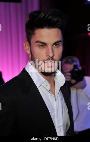 Berlino, Germania. Xii Sep, 2013. Baptiste Giabiconi durante il dreamball a Berlino. Credito: dpa picture alliance/Alamy Live News Foto Stock