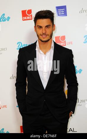 Berlino, Germania. Xii Sep, 2013. Baptiste Giabiconi durante il dreamball a Berlino. Credito: dpa picture alliance/Alamy Live News Foto Stock